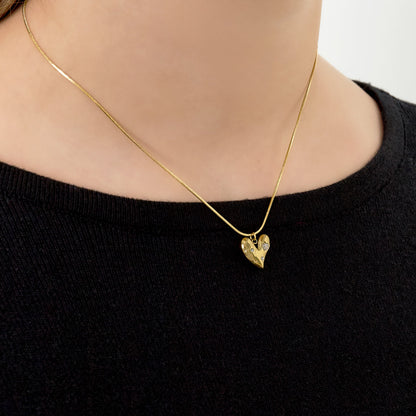 Shiny Love Necklace